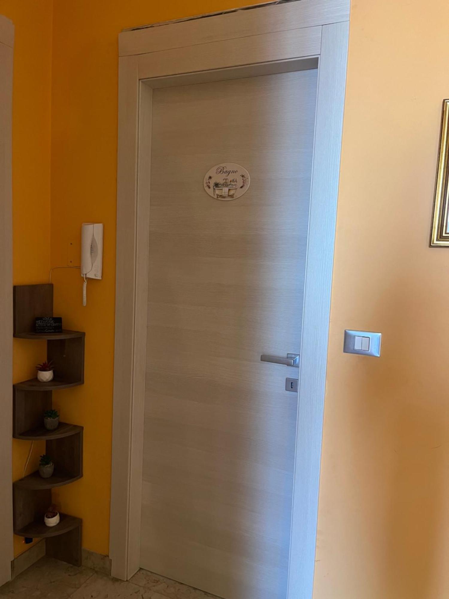 Boutique Affittacamere Attico In Centro Cuneo Exterior photo